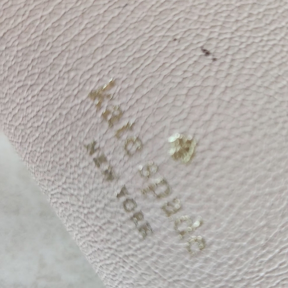 Kate Spade Preppy Pink zippy wallet. So Kate Spade! - Picture 6 of 12